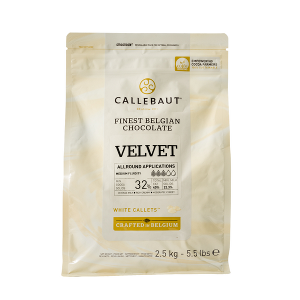 Callebaut W3 32% Velvet White Chocolate Callets (2.5kg) - Wholemart